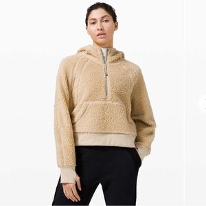 Lululemon Scuba Oversized Sherpa 1/2 Zip size xs/s